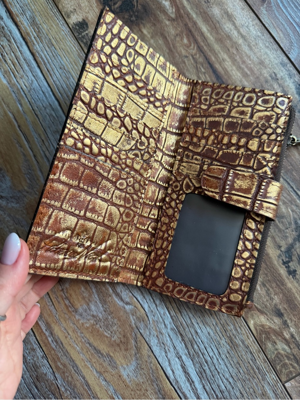 Patricia Nash Gold Croc-Embossed Phone Case Wallet
